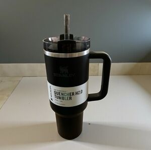 Stanley Advanced 40OZ H2.0 Tumbler w/ Handle Black NIB